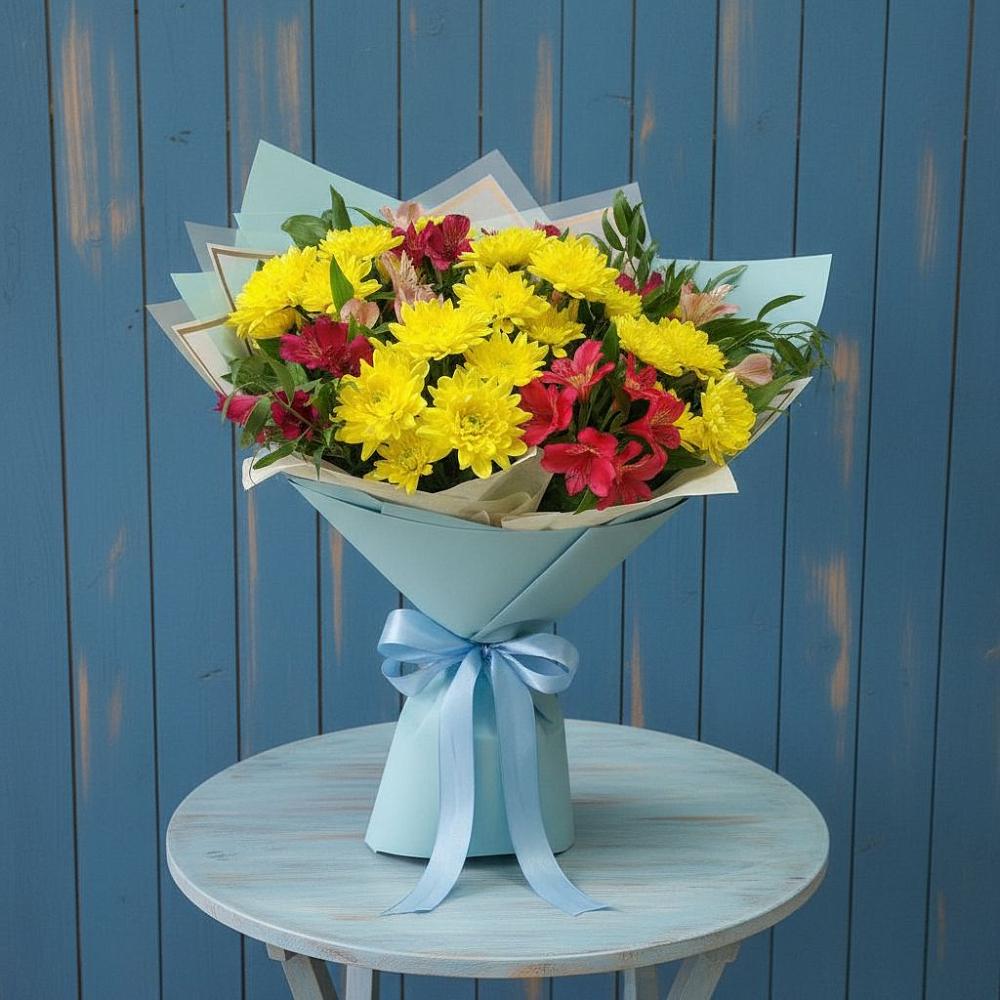 Букет цветов из: Альстромерии и Хризантемы в Новокорсунской