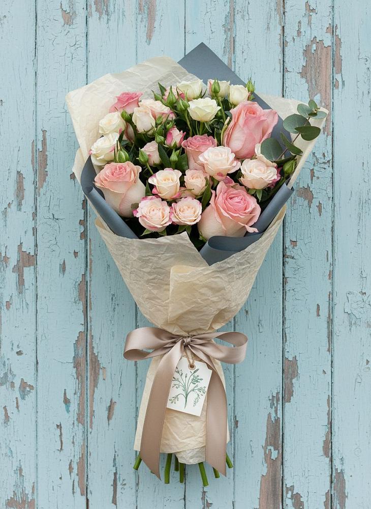 Букет цветов из: Розы в Новокорсунской