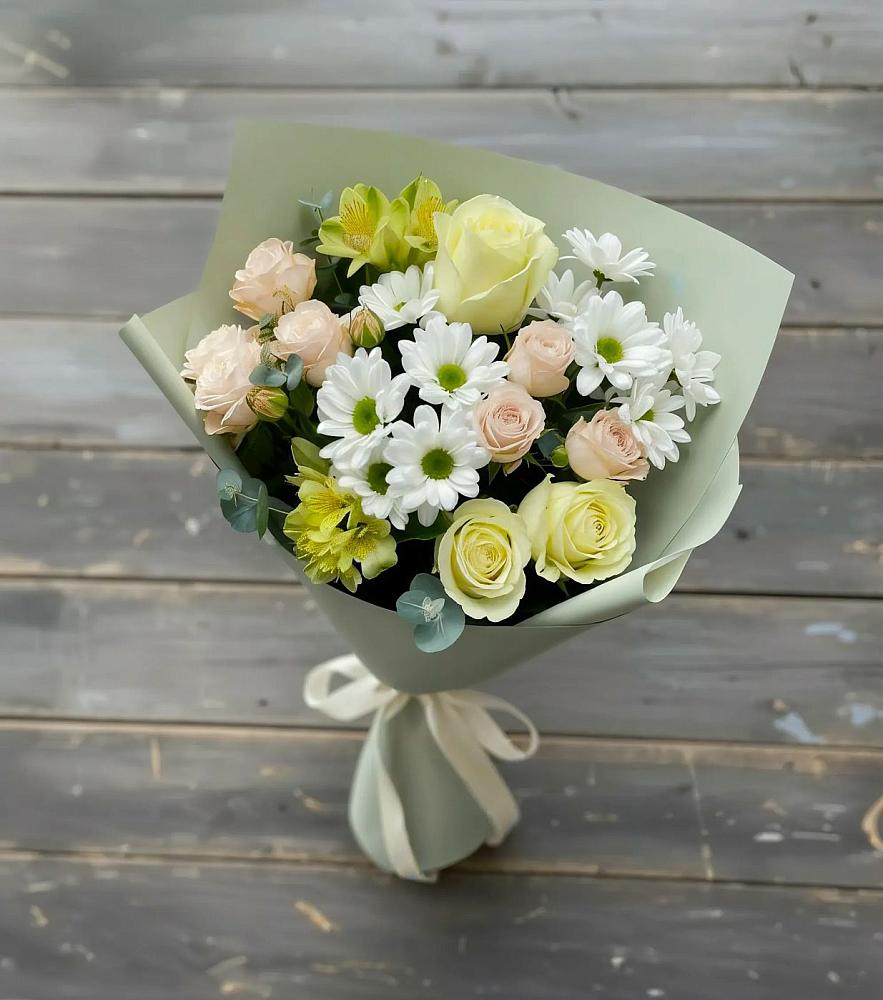 Букет цветов из: Альстромерии, Розы и Хризантемы в Новокорсунской