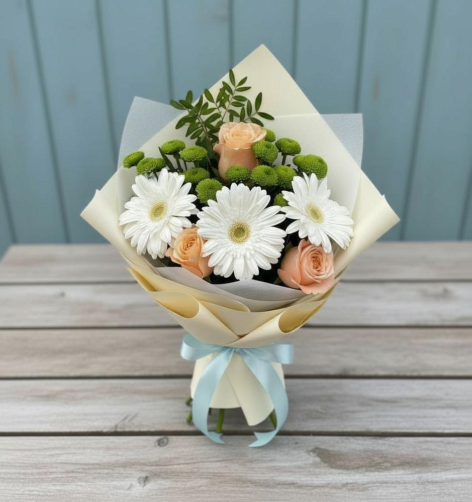 Букет цветов из: Герберы, Розы и Хризантемы в Новокорсунской