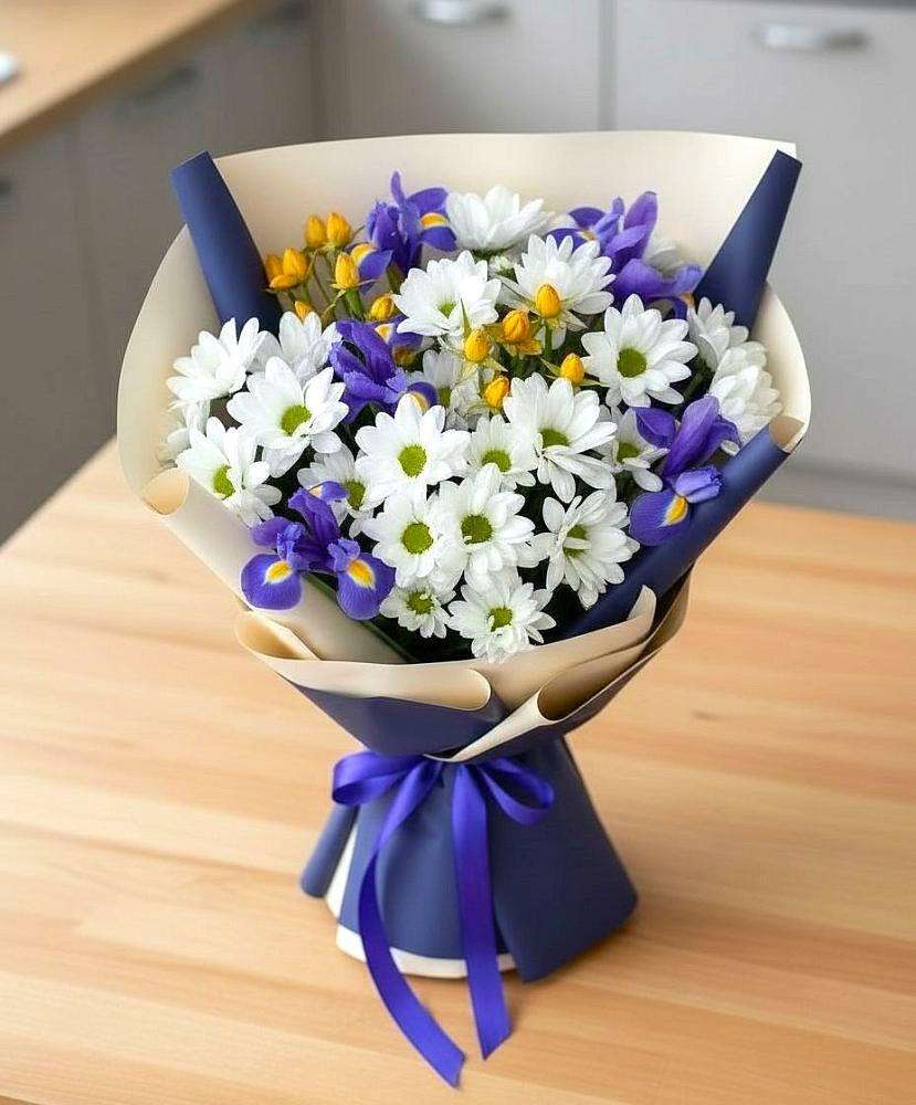 Букет цветов из: Розы, Ирисы и Хризантемы в Новокорсунской