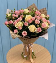 Букет цветов из:  Розы в Новокорсунской