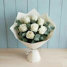 Букет Белые розы в Эвкалипте в Новокорсунской